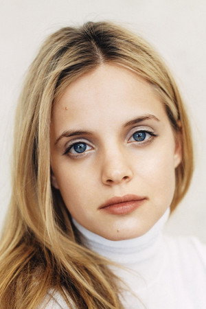 Mena Suvari Mena Suvari