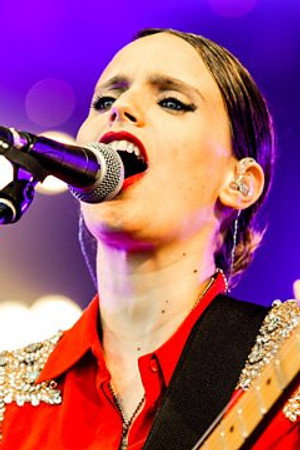 Anna Calvi