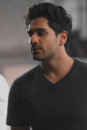 Manoj clears Mukti and Maira's doubt