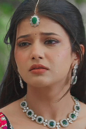 Maira opens up to Abhira