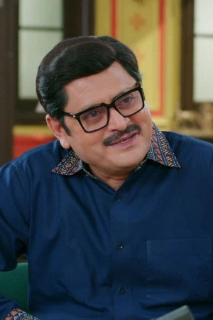 Vibhuti Bites Tiwari