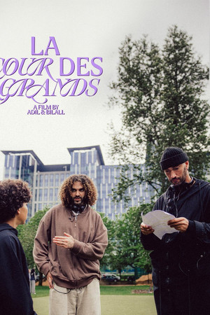 La Cour Des Grands