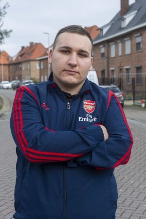/rZSOLk8CyXjtoNM7XVoaqlZVC2Q.jpg