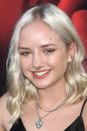 Maddi Bragg