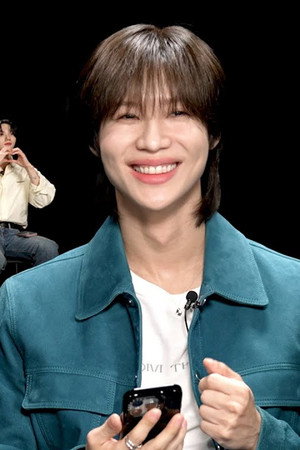 Find 16th year idol SHINee TAEMIN among rookie idols