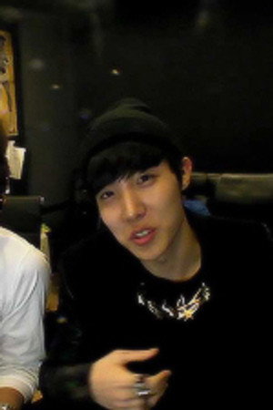 130304 J HOPE & RAP MONSTER