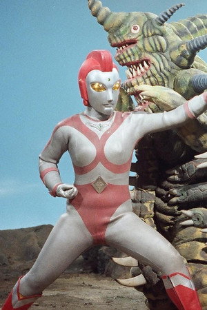 80's Greatest Pinch! Transform! Ultrawoman