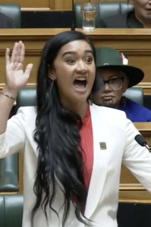 New Zealand: A Haka in the Parliament