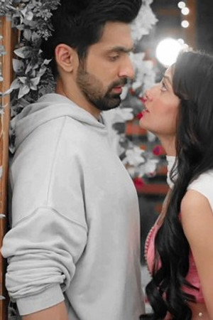 Amruta and Virat have to organise the event