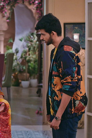 Parth Fumes at Vaishnavi