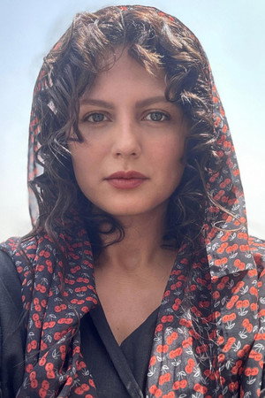 Niloufar Koukhani Niloufar Koukhani