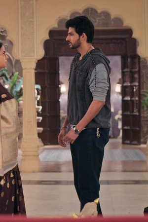 Tulsi Confronts Parth
