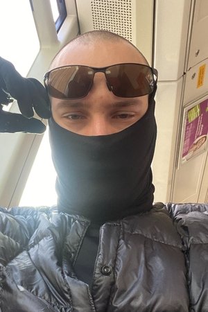 /sx3VzuKx1tsz7QbVXmczSZFlQoB.jpg