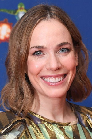 Laura Main Laura Main