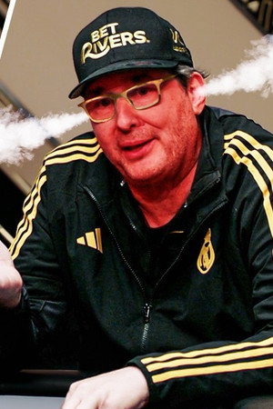 Phil Hellmuth Can’t Believe THIS Play