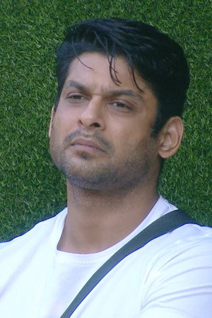 Bahus' return leave Shuklaji dejected!