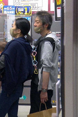 Fresh Starts at a Yokohama Electronics Store