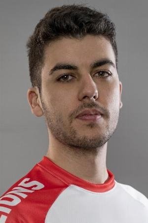 /tQ3yAKx6de8Vi3pYXfAnApjf9SS.jpg
