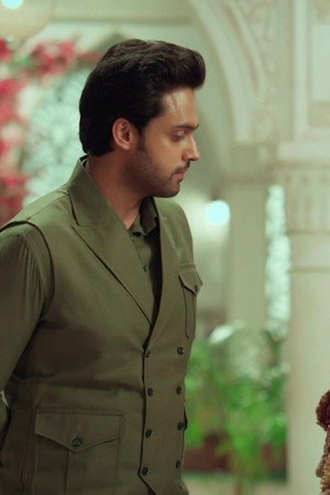 Mahid Protects Seher's Secret