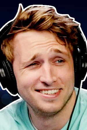 Why Shayne Won't Talk Nerdy On A First Date