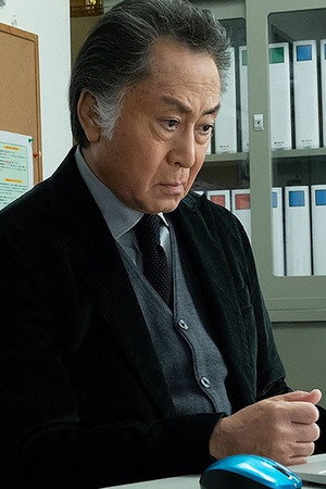 Episode 1: A Murder Trick Revealed by a Legendary Detective Who "Remembers All of Shinjuku"!!
