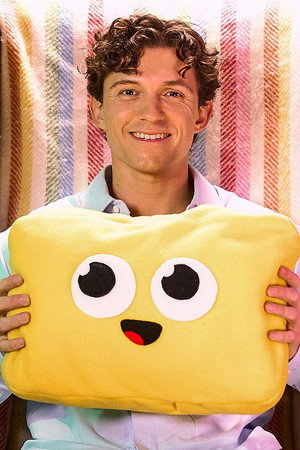 Tom Holland - Superworm