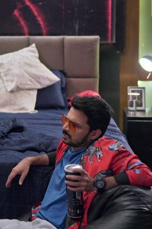 Vikas Seeks Angad's Truth