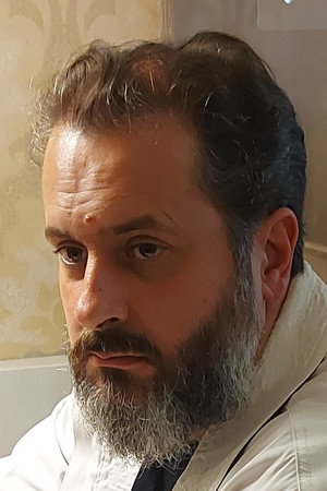 /uH3PQ4AwReBt0VnoLMnnZrbEjKj.jpg