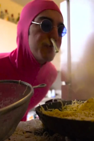 FRIED NOODLES