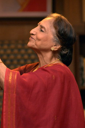 Sharan Helps Pushpa