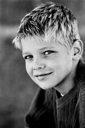 Max Thieriot Max Thieriot