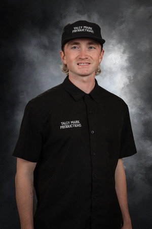 Riley McMahon Riley McMahon