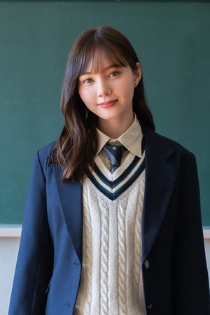 Aya Marsh Aya Marsh