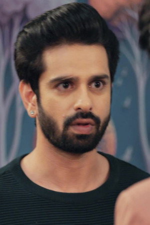 Vikrant Hides Dev's Truth