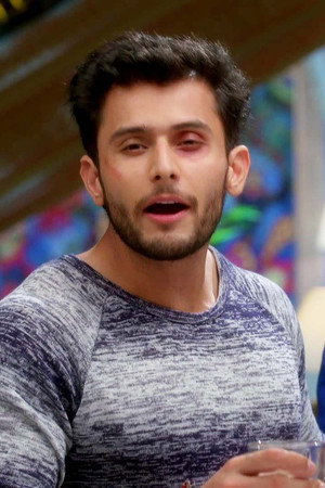 Shivaay Rescues Rudra