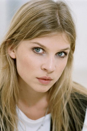 Clémence Poésy Clémence Poésy