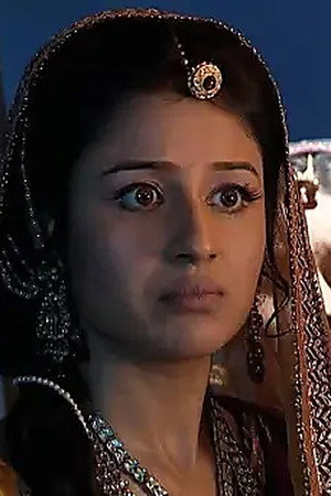 The harem celebrates Jalal's return