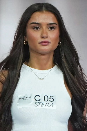 Stella Stella