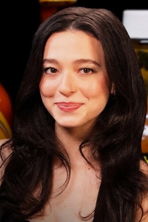 Mikey Madison Reckons with Spicy Wings