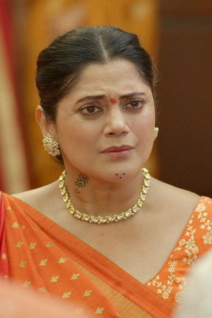E1360. Varun Turns Down Pushpa's Wish