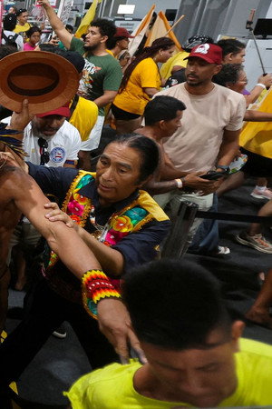 When forgotten peoples disrupt the COPs