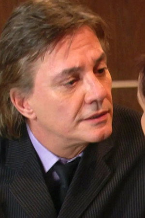 Fama, Mesa e Banho