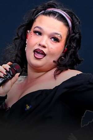 Lola Young