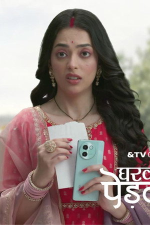 Latika and Saavi Write Love Letters to Jeetu