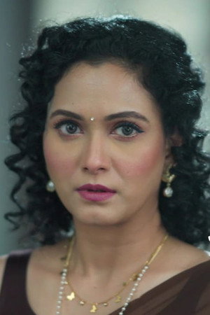 Sheena Hatches a Ploy to Defame Jeetu