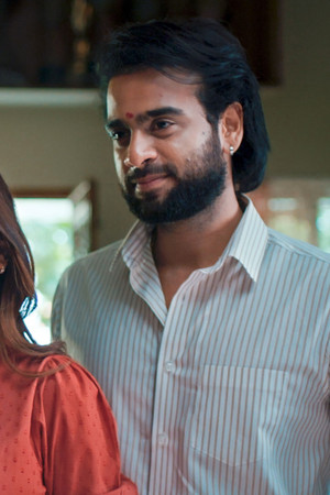 Siddharth Takes Harini Home