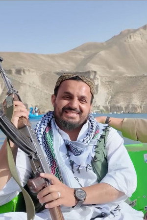 YouTuber on vacation with the Taliban!