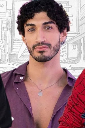 Zach Georgiou from Love Island is here!