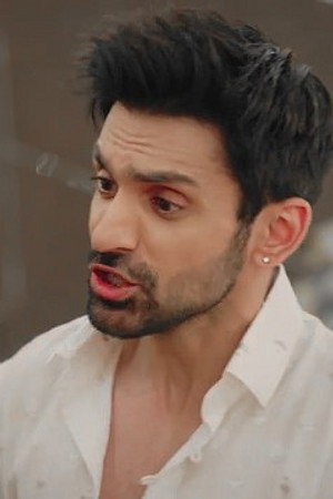 Virat is suspicious of Amruta