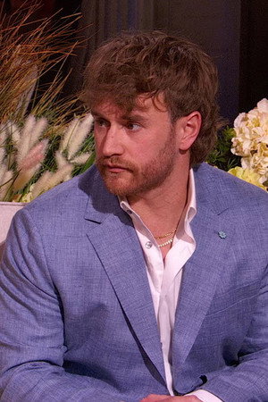 Reunion (1)